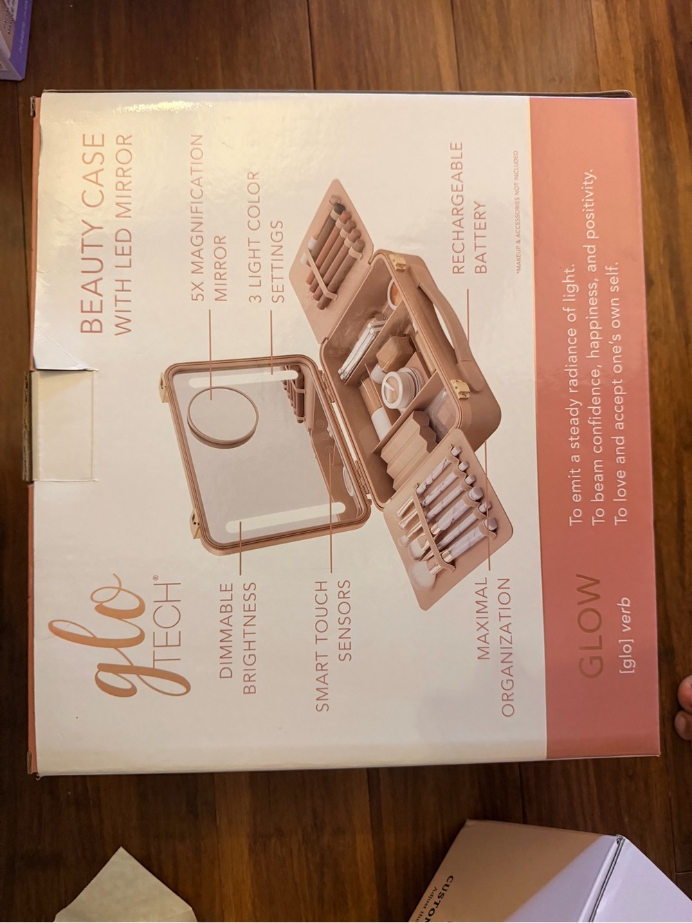 glo® Tech Beauty Case with LED Mirror - Rose Beige